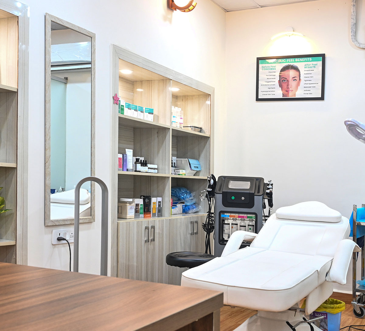 contatc Best Skin Treatment Clinic in Delhi